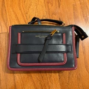 Marc Jacobs Leather Madison crossbody Bag in Midnight Blue (used)
